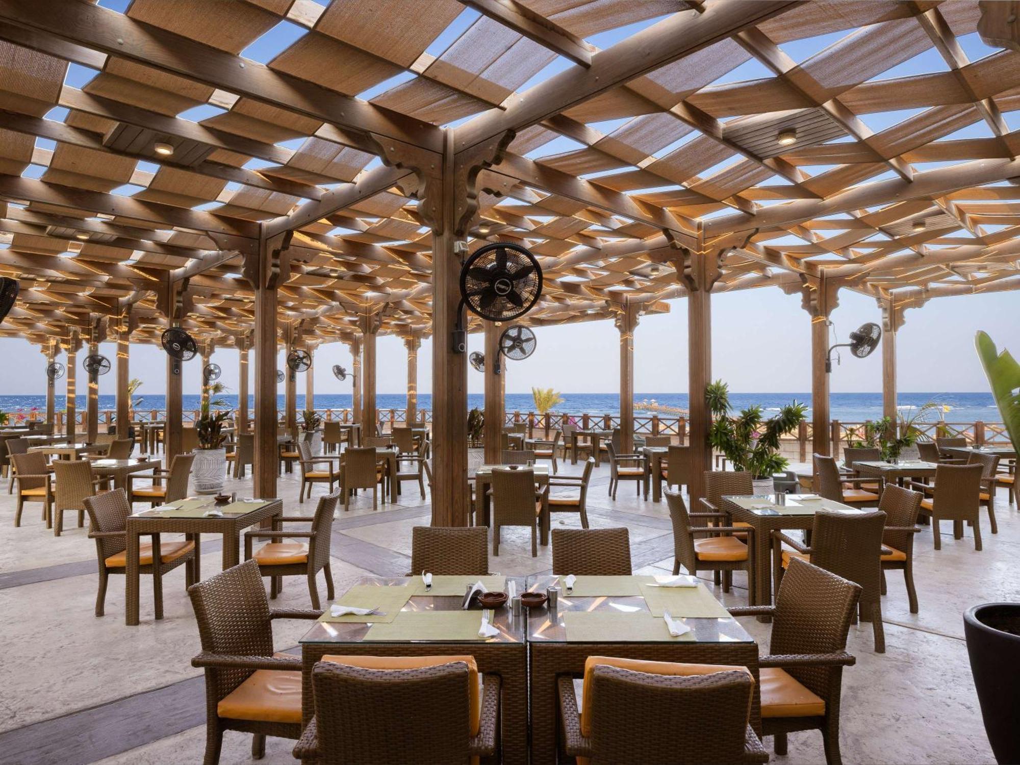 Novotel Marsa Alam Beach Resort El Qoseir Exterior foto